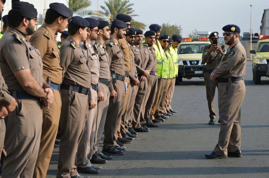 تعرف على عقوبة الوافد الذي يعمل لحسابه الخاص في السعودية